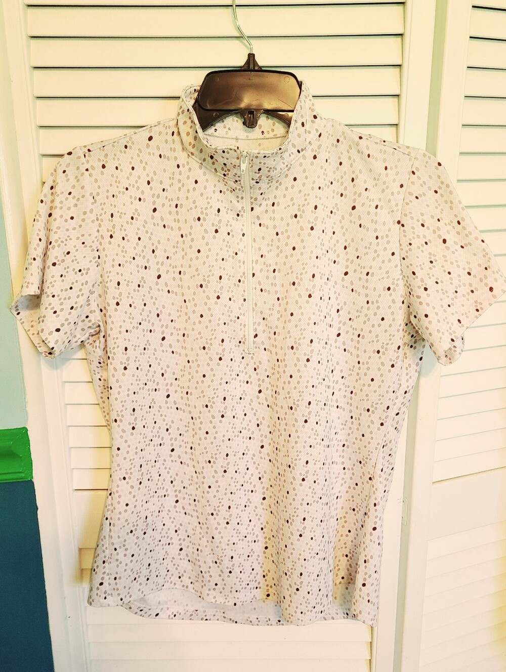 4 Kerrits Horsebackriding Shirts - Picture 3 of 13